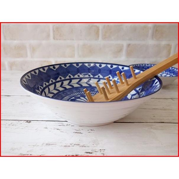 ブルーアラベスク21cmシーザーサラダボール おしゃれ サラダボウル 大 カフェ食器 北欧風 インスタ映え Al007 食器と陶器のネット通販プチエコ 通販 Yahoo ショッピング