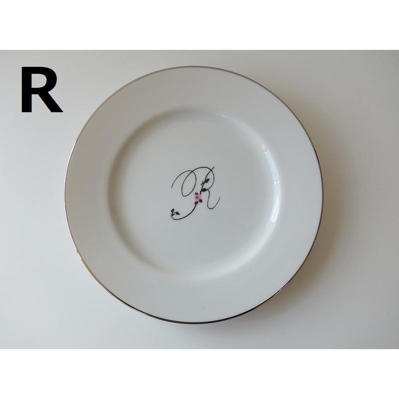 イニシャル 食器 ケーキ皿 オリジナルブランド A M アルファベット cm プレート 食洗機対応 レンジ不可 白磁 かわいい おしゃれ 日本製 おすすめ 人気 Am Alp002 食器と陶器のネット通販プチエコ 通販 Yahoo ショッピング