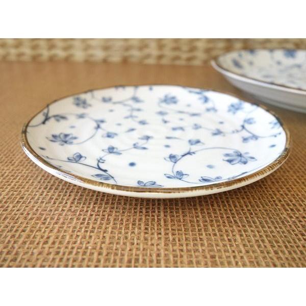 小皿 和風 和柄 和食器 青 藍 染付 美濃花唐草 16cm 取り皿 レンジ可 食洗器対応 取り分け 使いやすい サイズ 通販 モダン 安い おしゃれ 日本製 分ける 美濃焼 Mhk001 食器と陶器のネット通販プチエコ 通販 Yahoo ショッピング
