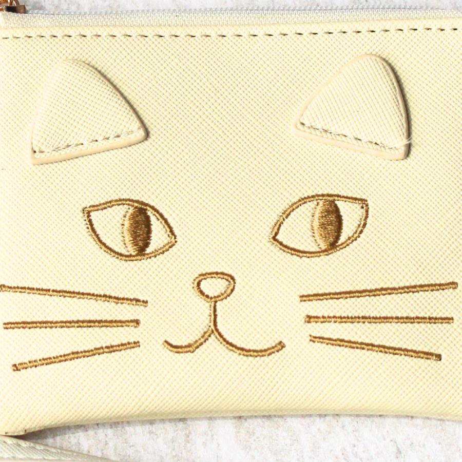 猫柄 定期入れ パスケース リール式 伸び縮みする ネコ柄 ネコ 猫 小物