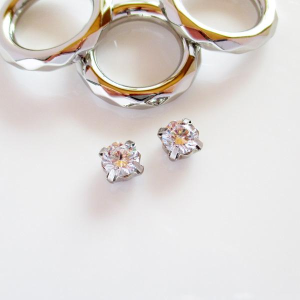 イヤリング 結婚式 痛くない 40代 カジュアル 50代 30代 ジルコニア 6mm 貼るピアス S229 貼るピアス専門店 神戸貼るピアス 通販 Yahoo ショッピング