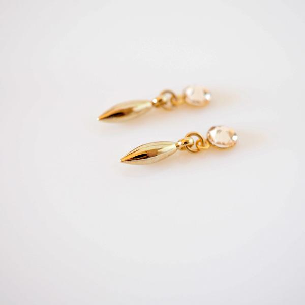 イヤリング 痛くない 揺れる 40代 50代 ゴールド シルバー 上品 |  | 01