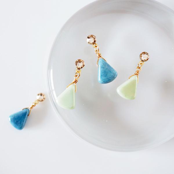 貼るピアス イヤリング 痛くない 40代 カジュアル 50代 三角 チェコ |  | 02