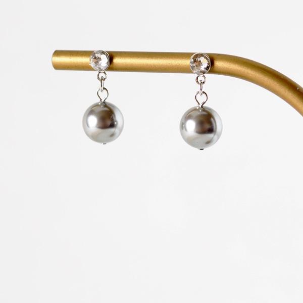 貼るピアス パール イヤリング フォーマル 痛くない シンプル 揺れる 40代 |  | 02