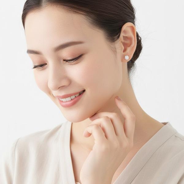 イヤリング パール 痛くない おしゃれ 春 50代 40代 貼るピアス |  | 04