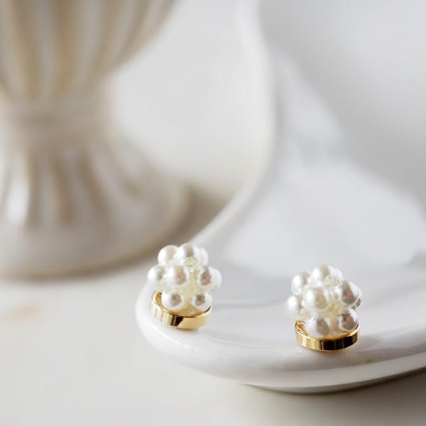 イヤリング パール 痛くない おしゃれ 春 50代 40代 貼るピアス |  | 05