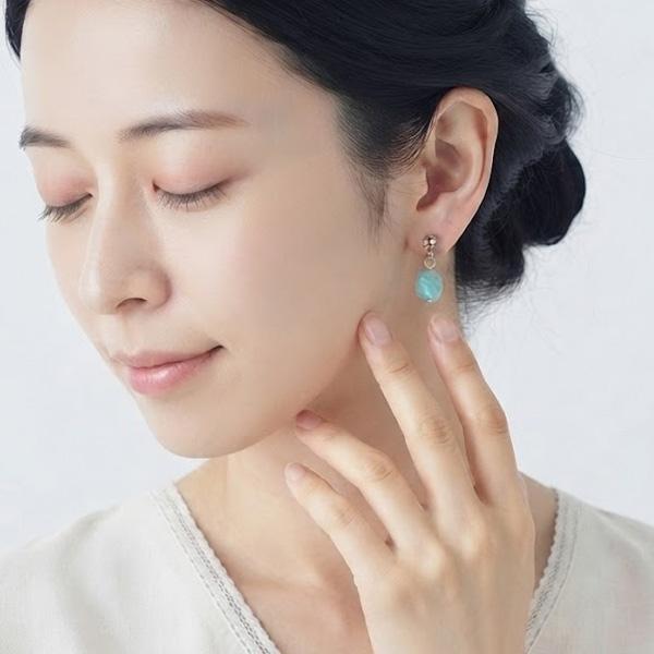 イヤリング 天然石 痛くない 揺れる 50代 40代 カジュアル 貼るピアス アマゾナイト |  | 06