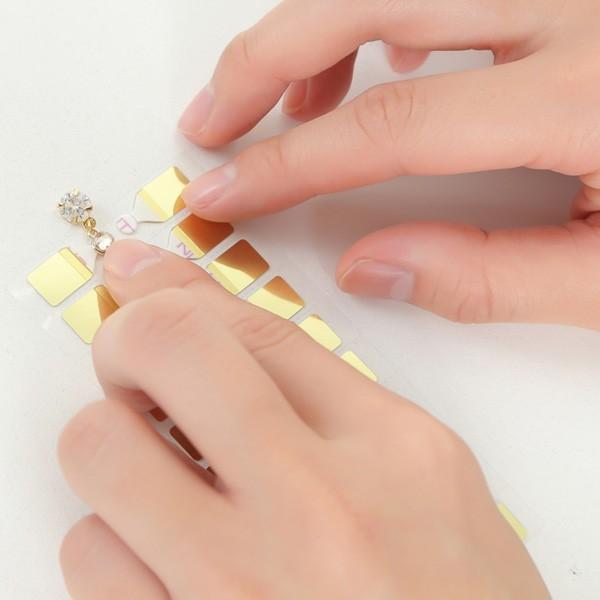 貼るピアス 替えシール 4mm シール シールのみ イヤリング 痛くない Se003 貼るピアス専門店 神戸貼るピアス 通販 Yahoo ショッピング