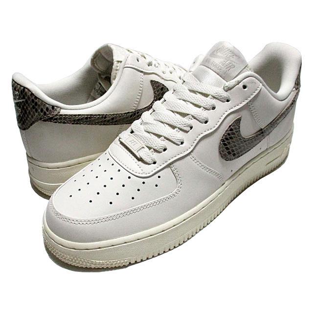 DD8959-002 限定カラー NIKE WMNS AIR FORCE 1 '07 ナイキ エア