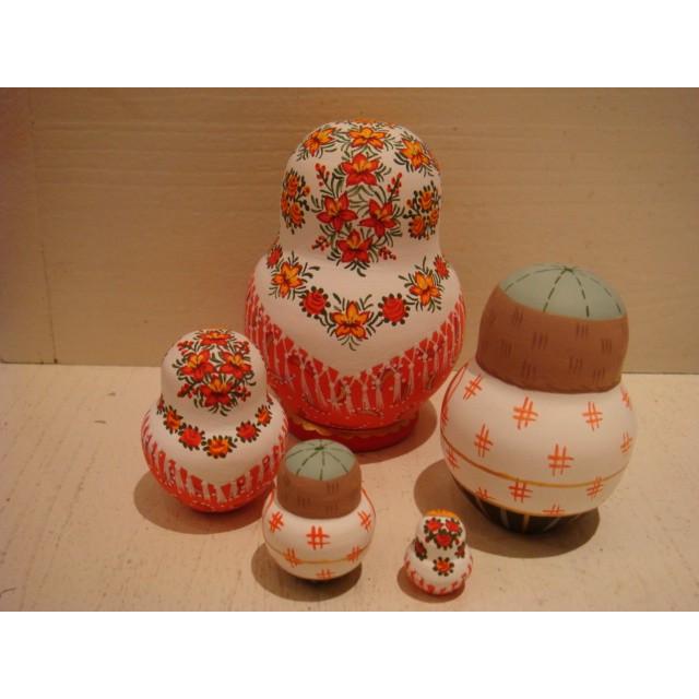 新着商品 オリガ イリーナ姉妹作 マトリョーシカ5pタイプa 好評 Www Technet 21 Org