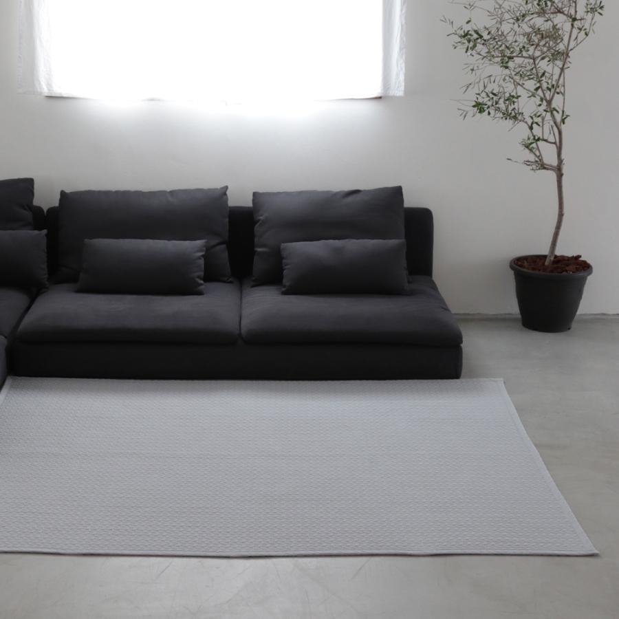 イブル ラグマット 150×200cm クラウド 滑り止め付き 中わた増量 繋ぎ目なし 贅沢 キルティングマット イブルマット ソファパッド プレイマット イブル ラグマット 150×200cm クラウド 滑り止め付き 中わた増量 繋ぎ目なし 贅沢 キルティングマット イブルマット ソファパッド プレイマット