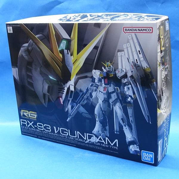 BANDAI（バンダイ） RG32 RX-93 νガンダム 1/144 : プラセン - 通販