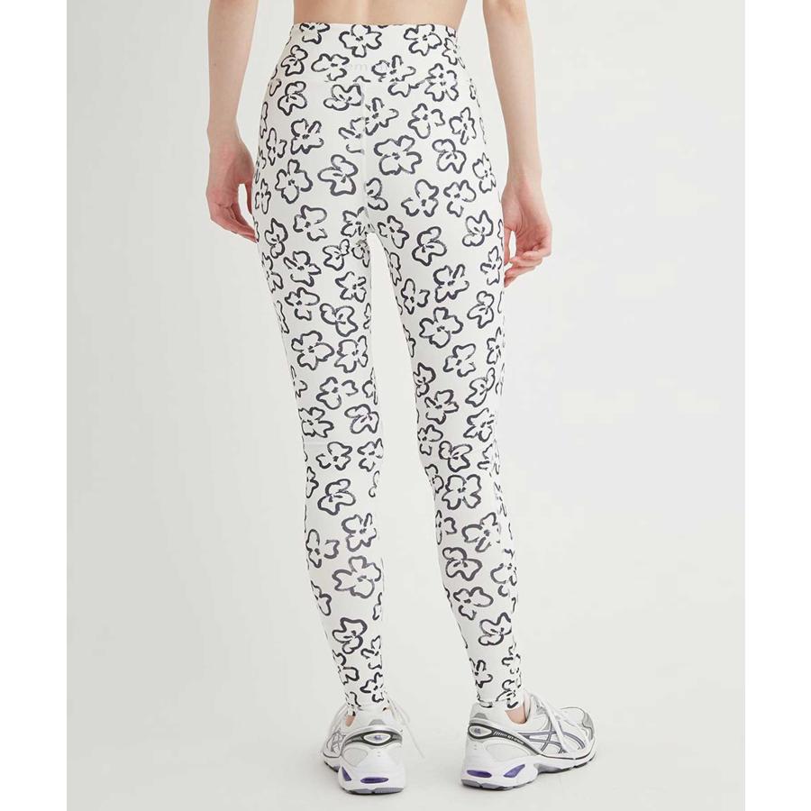 極美　emmi yoga エミヨガ　ヨガウェア　シンプル　速乾機能　S 極美 emmi yoga エミヨガ ヨガウェア シンプル 速乾機能 S 極美 emmi