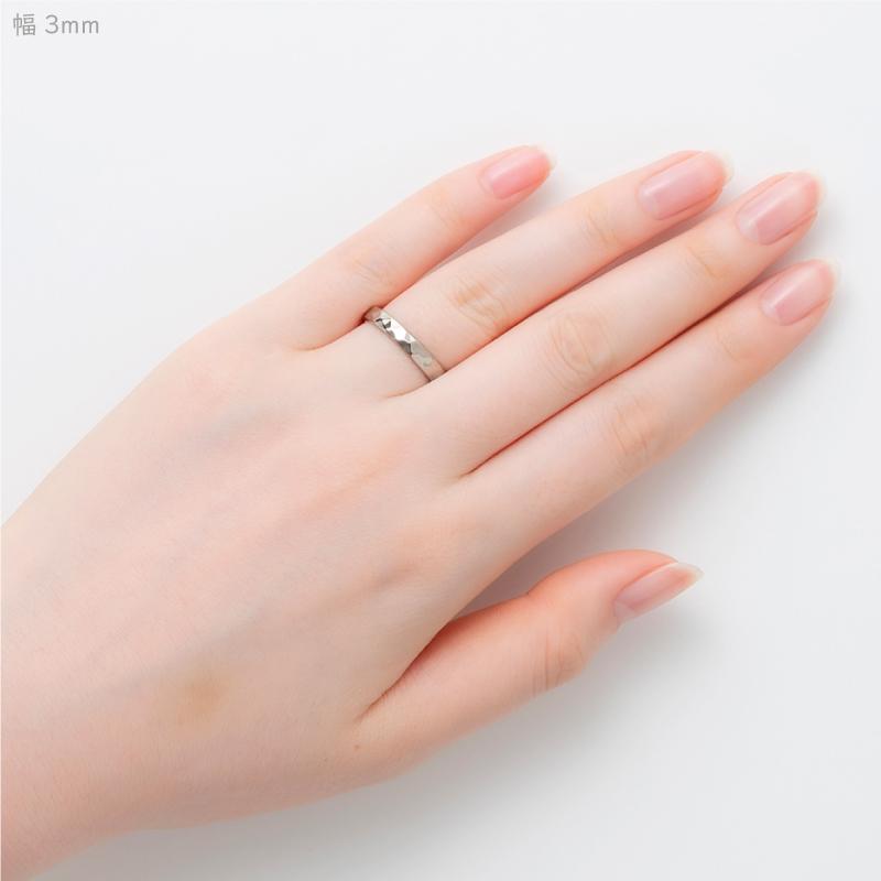 純チタン チタンリング 結婚指輪 ペアリング マリッジリング 金属アレルギー対応 ノンメッキ ノンコーティング 日本製 刻印無料 鎚目模様 職人 手打ち m-007の画像
