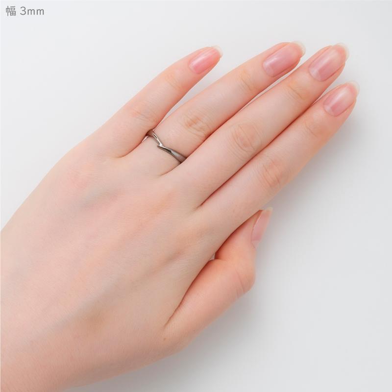 純チタン チタンリング 結婚指輪 ペアリング マリッジリング 金属アレルギー対応 ノンメッキ ノンコーティング 日本製 刻印無料 指を美しくみせる V字 m-059 |  | 04