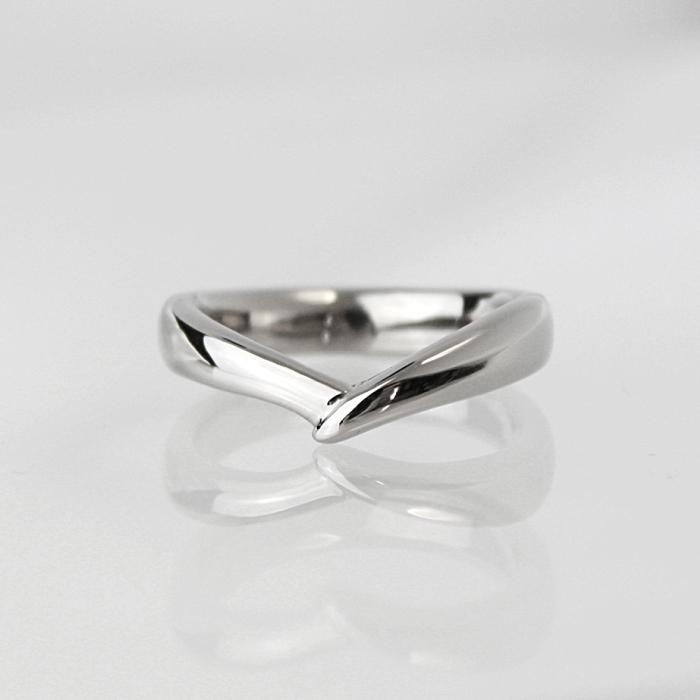 純チタン チタンリング 結婚指輪 ペアリング マリッジリング 金属アレルギー対応 ノンメッキ ノンコーティング 日本製 刻印無料 指を美しくみせる V字 m-059 |  | 10