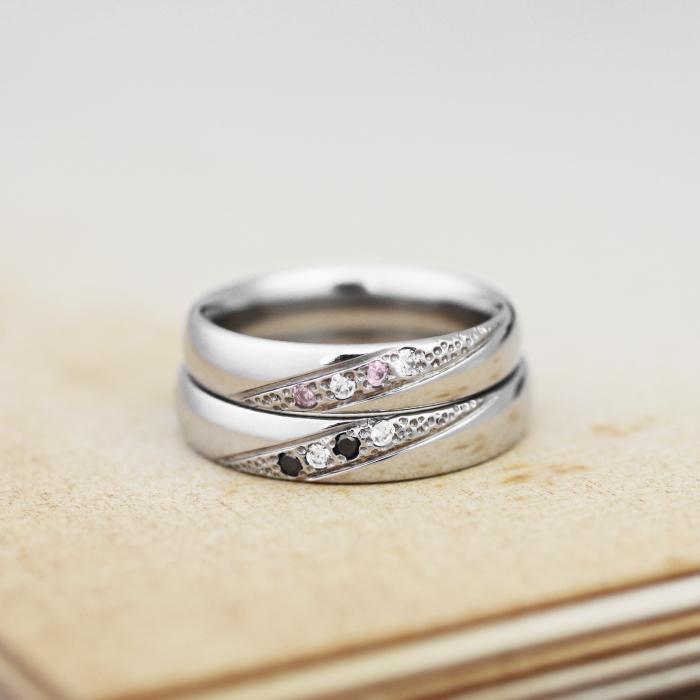 純チタン チタンリング 結婚指輪 ペアリング マリッジリング 金属アレルギー対応 ノンメッキ ノンコーティング 日本製 刻印無料 ダイヤモンド デザイン m-063の画像