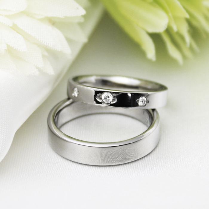 純チタン チタンリング 結婚指輪 ペアリング マリッジリング 金属アレルギー対応 ノンメッキ ノンコーティング 日本製 刻印無料 トリロジーダイヤ 平打 m-067の画像
