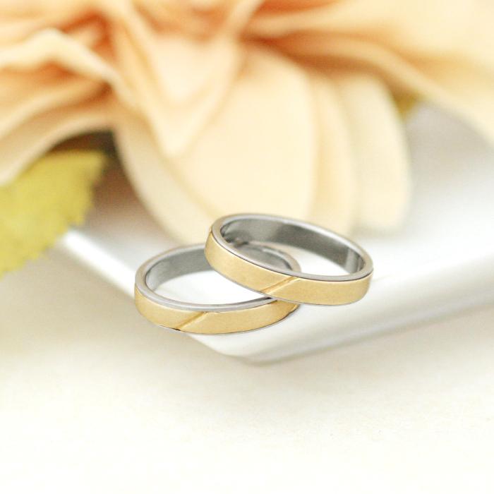 純チタン チタンリング 結婚指輪 ペアリング マリッジリング 金属アレルギー対応 ノンメッキ ノンコーティング 日本製 刻印無料 ゴールド K18G デザイン m-090の画像