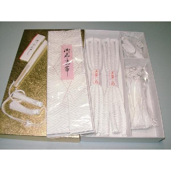 はこせこセット 5点セット 白色 サヤ柄 化粧箱入り 懐剣 筥迫 丸ぐけ 抱え帯 末広 びら簪