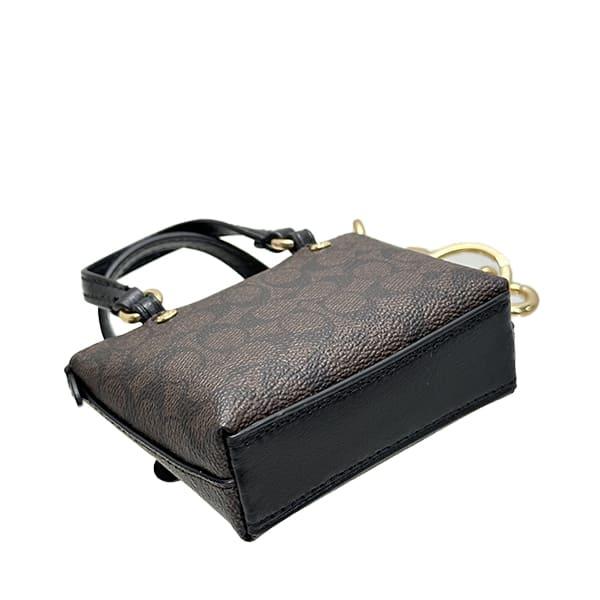 COACH（コーチ） 国内発送 キーホルダー レディース 小物 シグネチャー