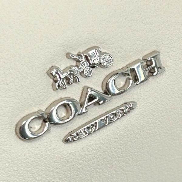 COACH（コーチ） 国内発送 バッグ レディース ポーチ レザー ノリータ