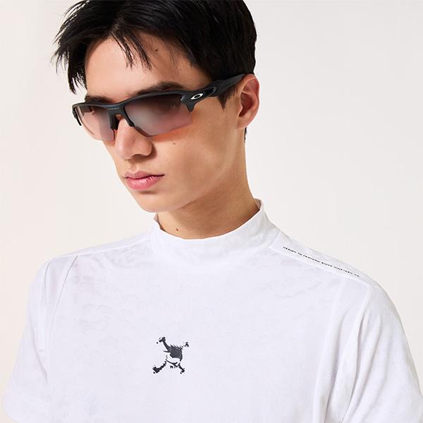 OAKLEY（オークリー） 半袖 モックネックシャツ スカルスポッティド