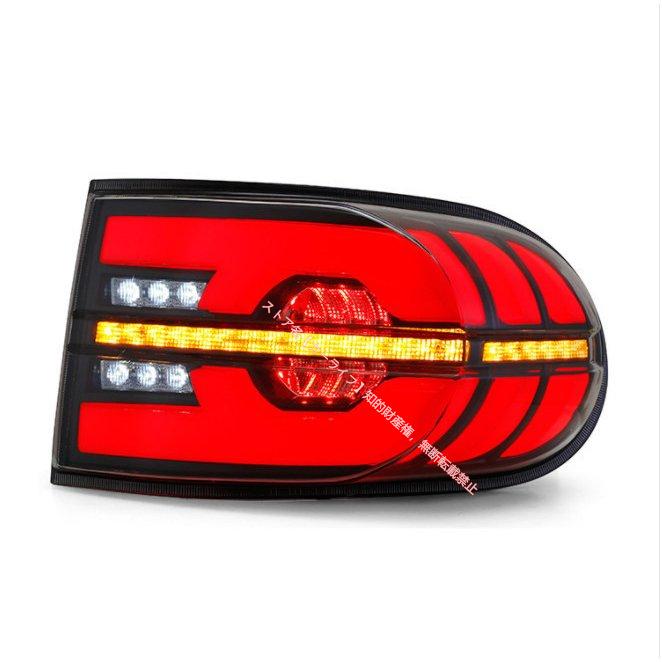 トヨタ（TOYOTA） TOYOTA FJ クルーザー LEDテールランプ流れる