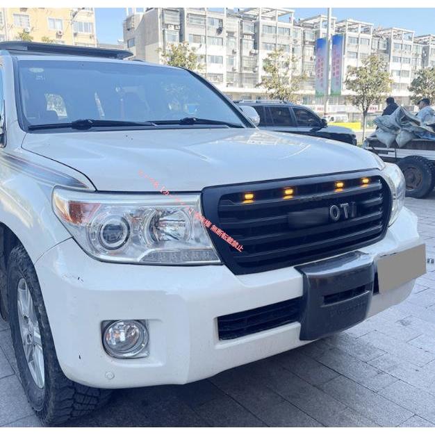トヨタ（TOYOTA） ランドクルーザー200系 2007-2015年 前期 中期 LED 