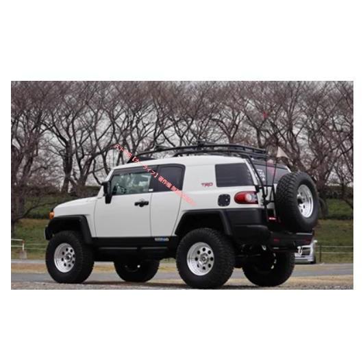 トヨタ（TOYOTA） TOYOTA FJクルーザー GSJ15W型 2006-2020年 リア