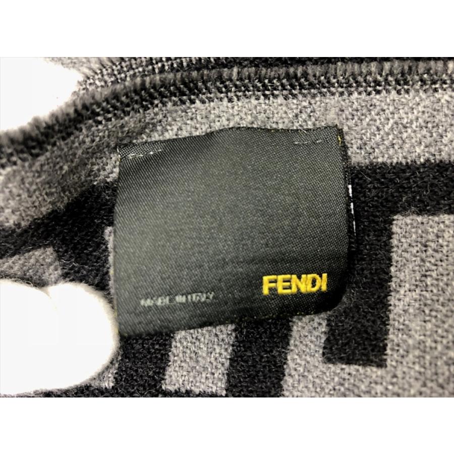 FENDI（フェンディ） ズッカ マフラー ストール ブラック グレー