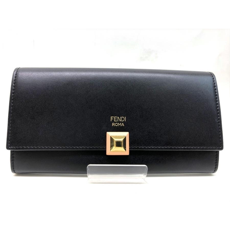 FENDI フェンディ レザー スタッズ コンチネンタルウォレット 二つ折り 