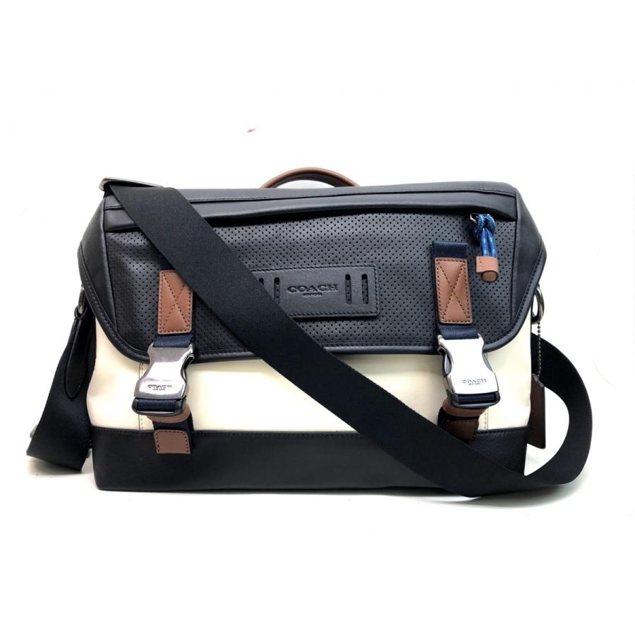COACH コーチ リビングトン ショルダーバッグ メッセンジャーバッグ 濃紺 COACH COACH コーチ リビングトン メッセンジャー 斜め掛け