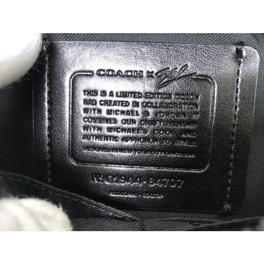 COACH 値下げ コーチ ナルト NARUTO コラボ ボディバッグ COACH 値下げ コーチ ナルト NARUTO コラボ ボディバッグ