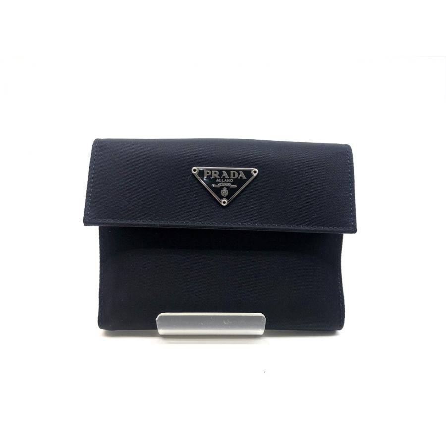 美品 プラダ レザー 折り財布 三角プレート 三角ロゴ ホック ブラック　黒 プラダ PRADA 2つ折り財布 サフィアーノレザー ブラック 黒 三角