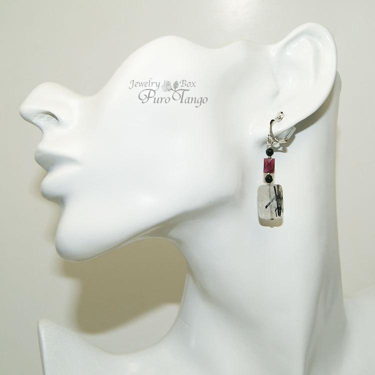 イヤリング 痛くない 40代 50代 ガーネット 1月誕生石 プレゼント