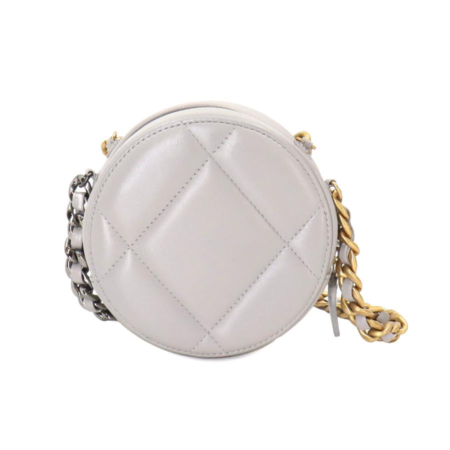 新品同様 シャネル CHANEL 19 ラウンド クラッチ チェーン ショルダー 