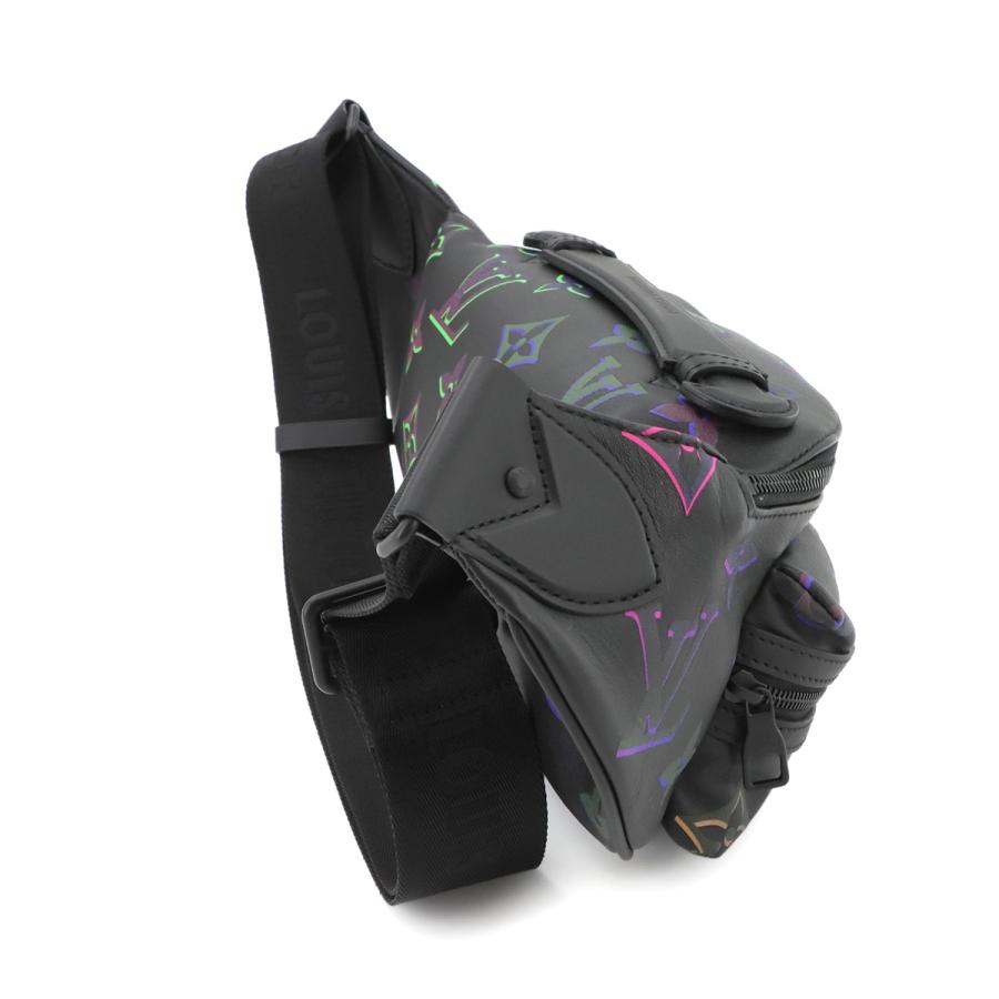 【美品】Louis Vuitton ブラック ボディバッグ ルイ・ヴィトン(LOUIS VUITTON) メンズ ボディバッグ・ウエストポーチ