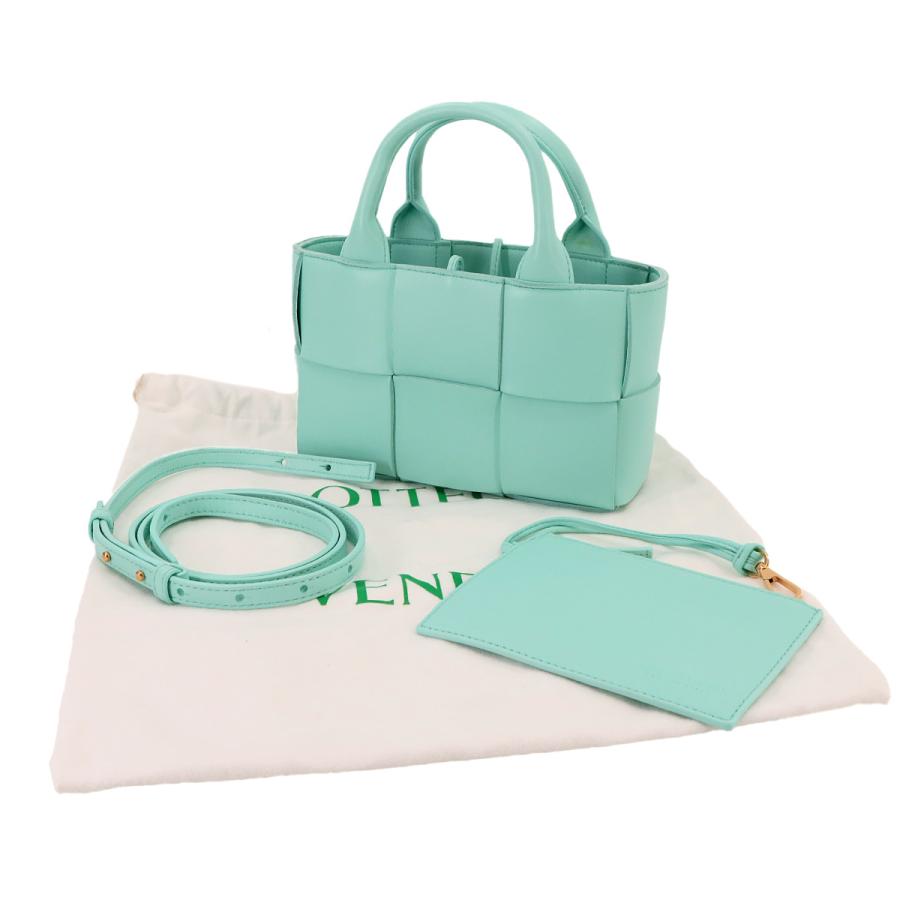 BOTTEGA VENETA（ボッテガ・ヴェネタ） 新品同様 ボッテガ ヴェネタ