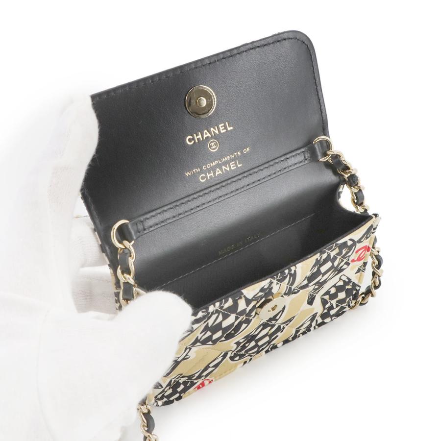 CHANEL✨エナメル ラムスキン ポーチ ロゴ マトラッセ レザー 【公式通販】