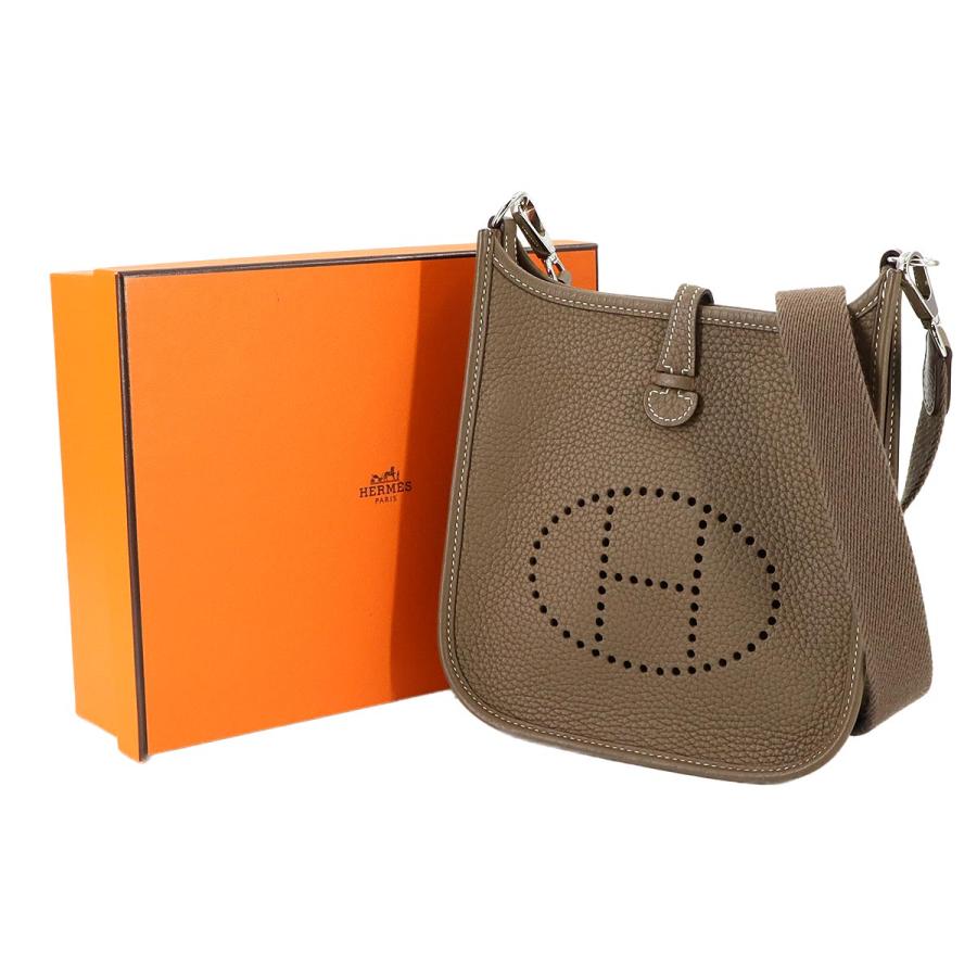 HERMES エヴリン キャンバス ブラウン ショルダーバッグ 美品 定価50万 HERMES エヴリン キャンバス ブラウン ショルダーバッグ 美品 定価50万