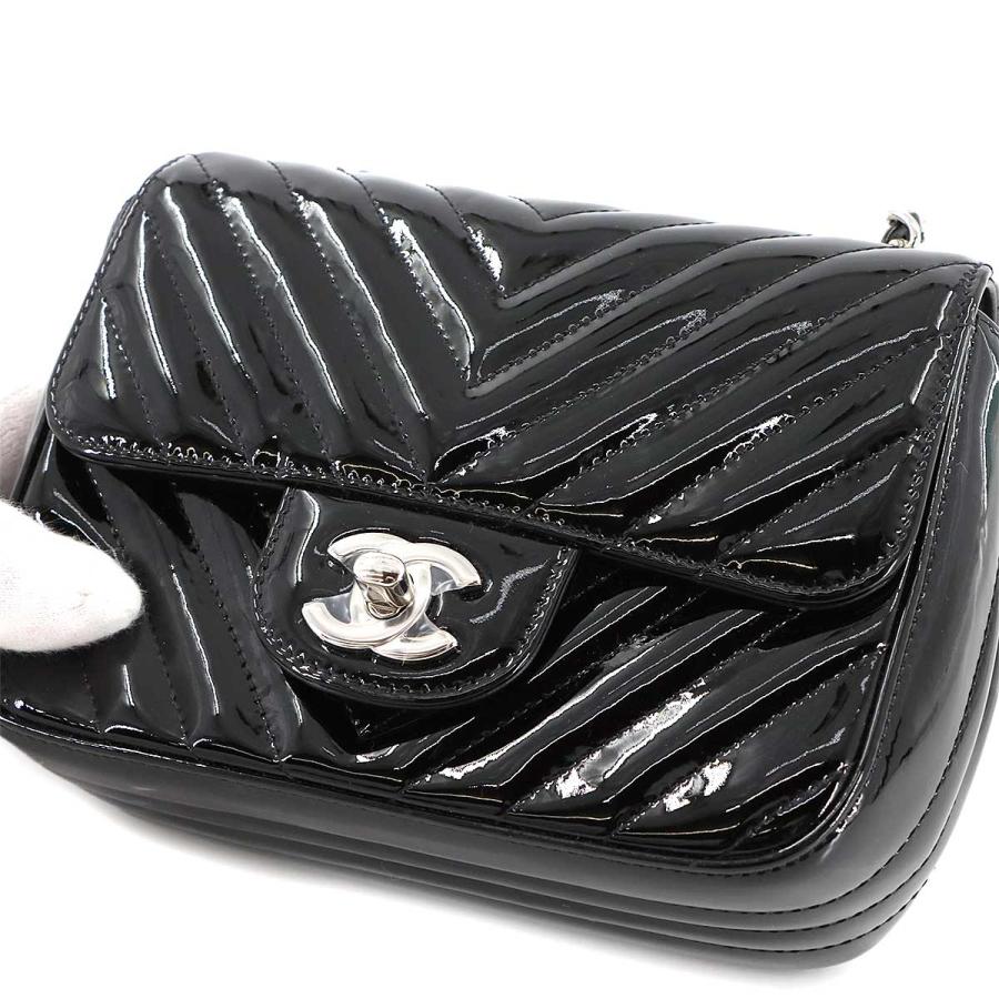 CHANEL Vステッチ ブラック エナメル 【公式通販】