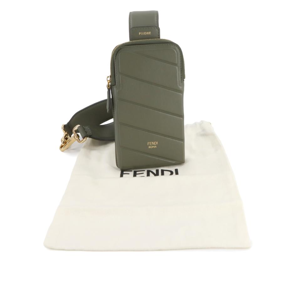 FENDI（フェンディ） 未使用 展示品 ストラップユー スマホケース付き 