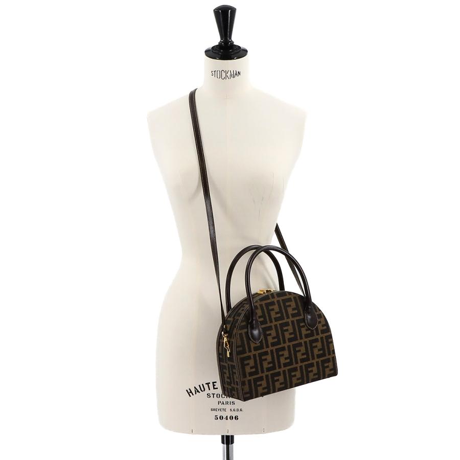 FENDI（フェンディ） 新品同様 ズッカ 2way ハンド ショルダー バッグ