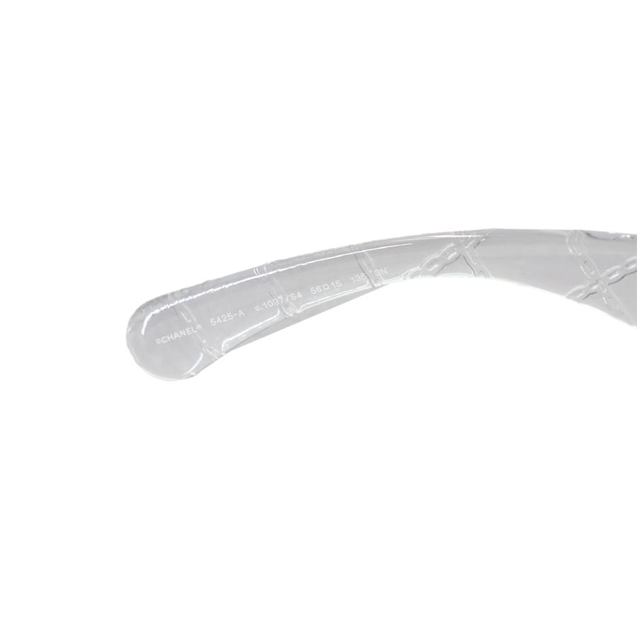 新品同様 シャネル サングラス ロゴ ホワイト クリア レクタングル シェイプ 5425-A C1037 S4 レディース 90289291 【中古】ブランド CHANEL（シャネル） 新品同様 サングラス ロゴ ホワイト クリア