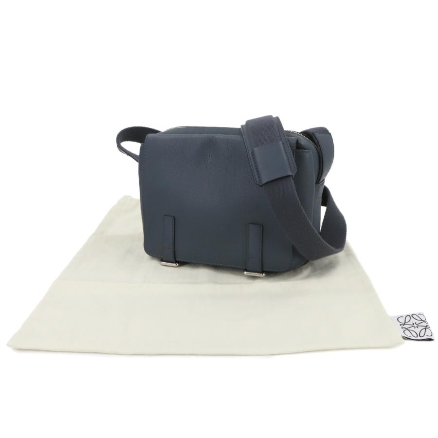 LOEWE ロエベ レザー ミリタリーメッセンジャー バッグ XS 楽天市場】ロエベ LOEWE ミリタリーメッセンジャーバッグ XS