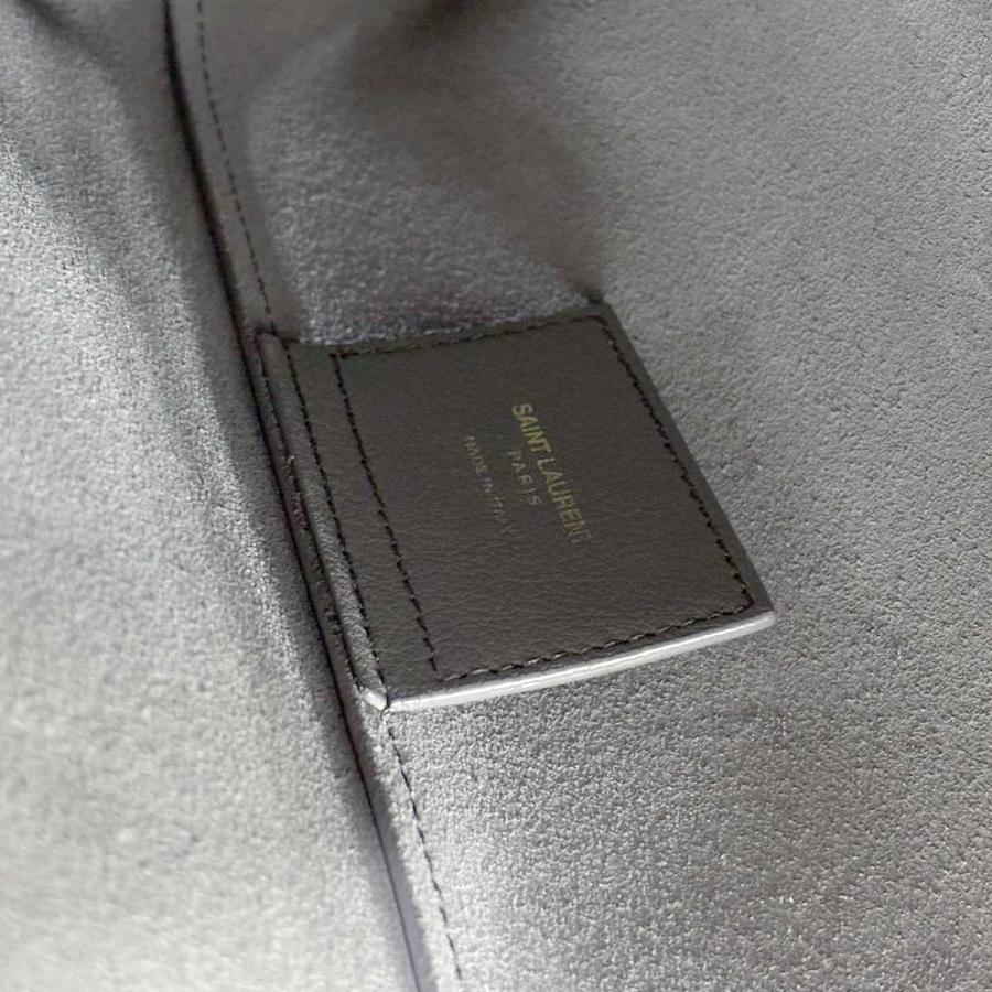 Yves Saint Laurent（イヴ・サンローラン） 美品 サンローラン SAINT