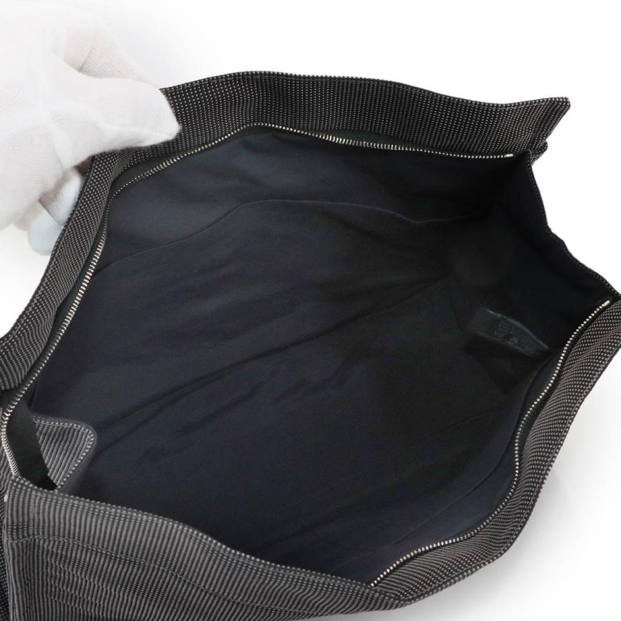 HERMES エールラインポーチ PM ナイロンキャンバス HERMES（エルメス） 新品同様 エールライン ポーチ MM クラッチ バッグ