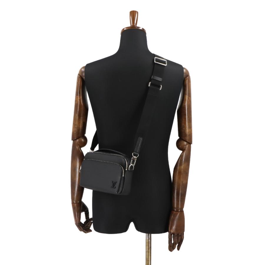 LOUIS VUITTON（ルイ・ヴィトン） 未使用 展示品 ルイ ヴィトン タイガ