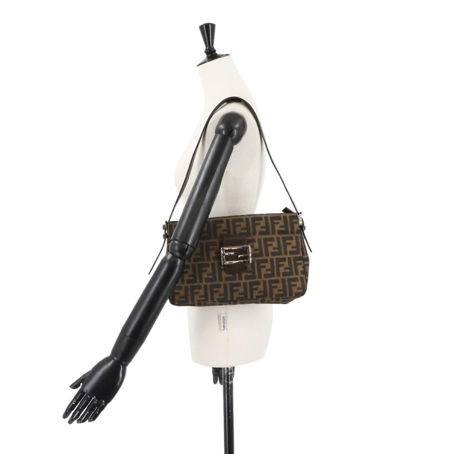 FENDI（フェンディ） 新品同様 ズッカ ショルダー バッグ キャンバス